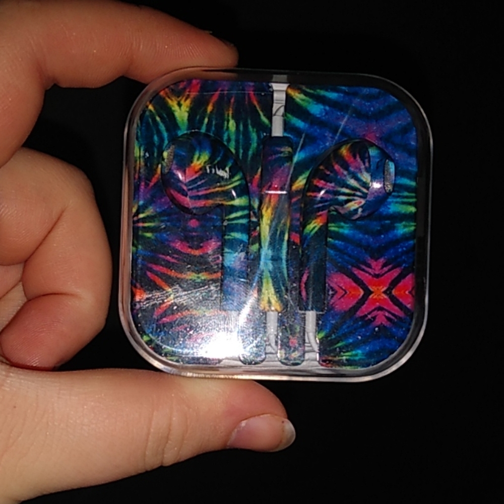 Earphones